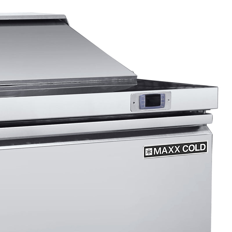 Close Up Detail Image of Maxx Cold Two-Door Refrigerated Sandwich and Salad Prep Station, 61.2"W, 17.83 cu. ft. Storage Capacity, Equipped with (8) 4" Deep Pans and Cutting Board, in Stainless-Steel (MXSR60SHC)